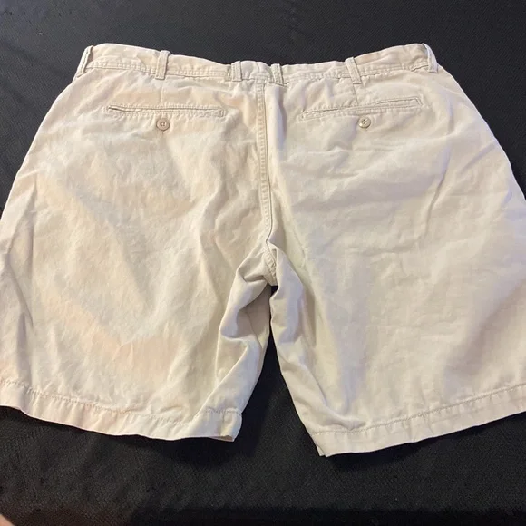 Men’s Cargo Short Size 44. Preowned. - Picture 4 of 6